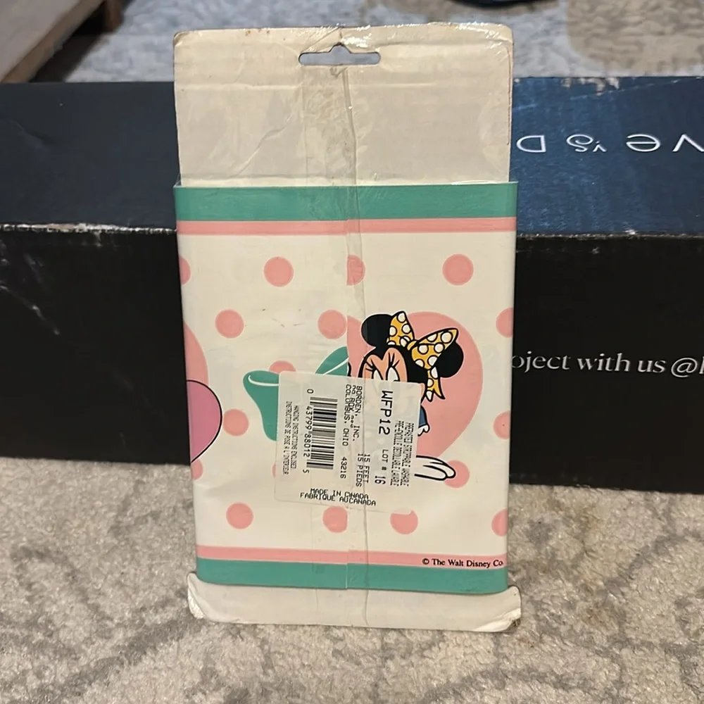 Vintage Minne Mouse decorative border